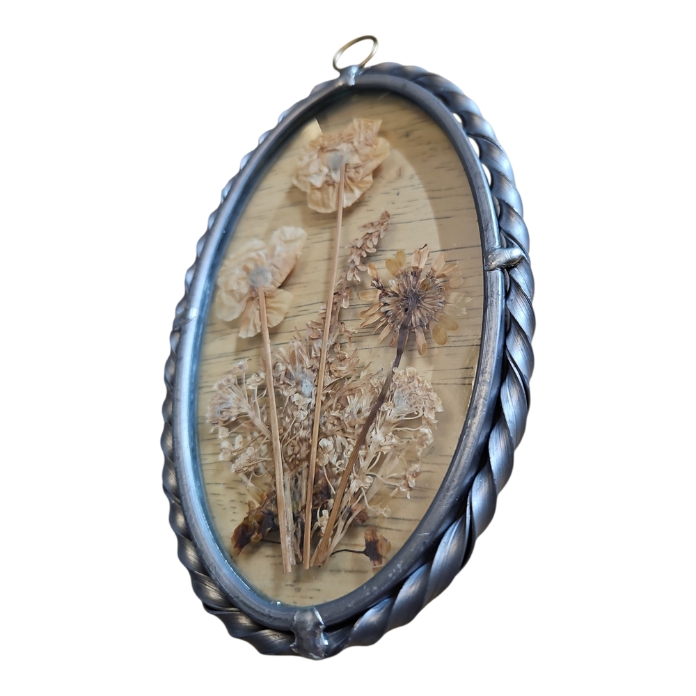 VTG Pressed Flower Oval Wall Frame Double Glass Cottage Decor